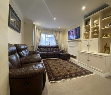 3 bedroom semi-detached house to rent - Photo 6