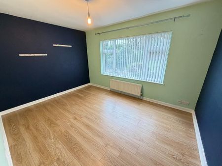 20 Greystone Road, Antrim, BT41 1JX - Photo 5