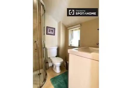 Chic studio apartment for rent in Killiney, Dublin - Photo 5