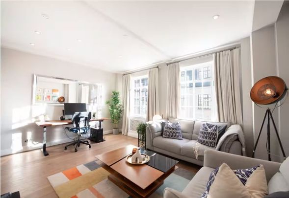 Two Bedroom Apartment, Sloane Street, London SW1X - Photo 1