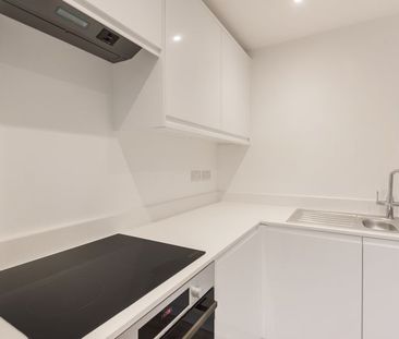 2A Wey Hill, Haslemere - 1 bedroomProperty for lettings - Seymours - Photo 5