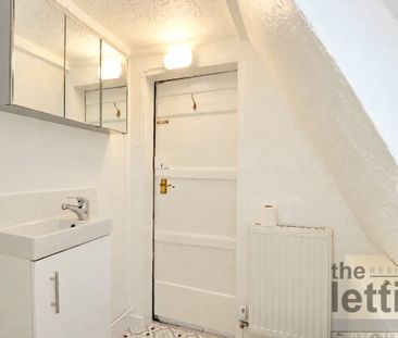 Baker Street, Enfield, Middlesex, EN1 3LF - Photo 5