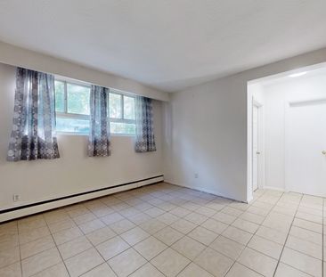 For Lease - 97 Elgin Street Unit# 1, Oshawa, Ontario - Photo 3