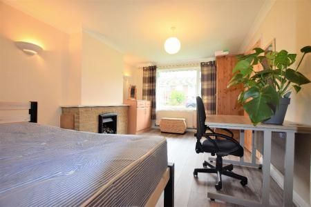 4 Bedroom Student Home - Ringwood Close, UKC - Photo 2