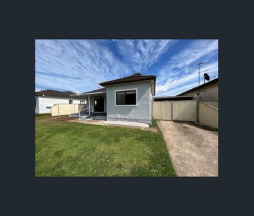 Modern 3-Bedder - Photo 5