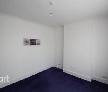 3 bedroom detached house to rent - Photo 4