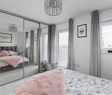 2 bedroom flat to rent - Photo 4