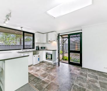 Garden Flat - Photo 4