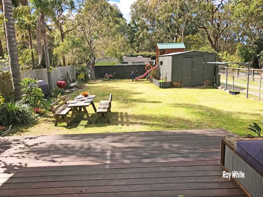 Want the Beach life? TO APPLY ONLINE https://t-app.com.au/app/page-1/ - Photo 1