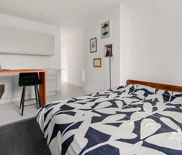 Studio to rent - Photo 6