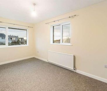 Southland Park Road, Wembury, Plymouth, PL9 - Photo 2