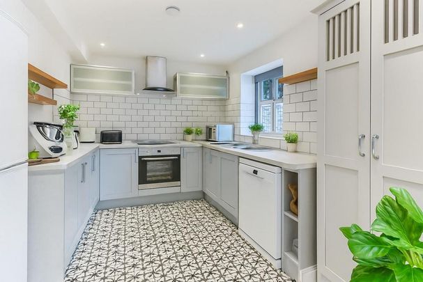 3 bedroom detached house to rent - Photo 1