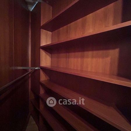 Quadrilocale in Affitto in Via Gabriele Rossetti 19 a Milano - Foto 1