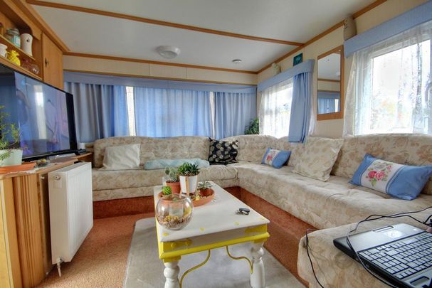2 bedroom mobile home to rent - Photo 1