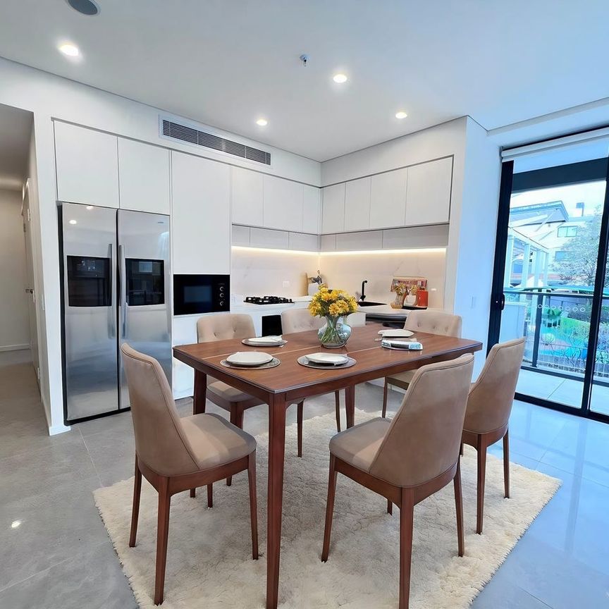 Contemporary Comfort – Stylish 2-Bedroom Apartment - Photo 1