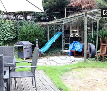 Cozy room in 5-bedroom houseshare in Castleknock, Dublin - Photo 6