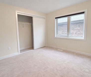 For Lease - 12 Rudder Road, Welland, Ontario - Photo 3