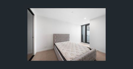 Positioned on a high level in the heart of Box Hill, 2B2B Apartment - Photo 3