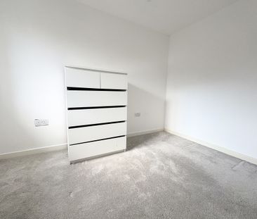 Beck Bridge Lane, Bradford, Allerton - Photo 6