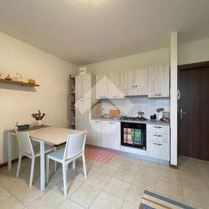 Bilocale in affitto - Photo 2