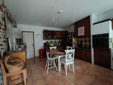 Location Maison 4 pièces 147m² ETUEFFONT 90170 - Photo 5