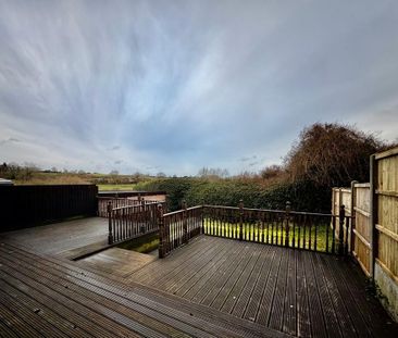 3 bedroom detached house to rent - Photo 3