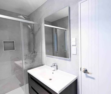 New Built Spacious 4Bedroom3Bathroom in St Johns - Photo 1