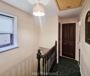 3 bedroom semi-detached house to rent - Photo 4
