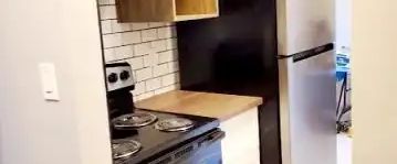 Main Floor Apartment Suite for Rent | 15105 121 St NW, Edmonton - Photo 1