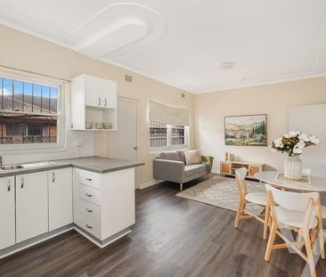 71 Hanbury Street, Mayfield NSW 2304 - House For Rent | Domain - Photo 5