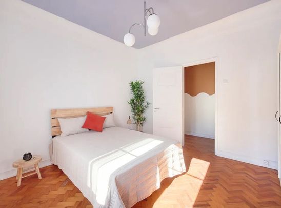 Avenida João XXI, Lisbon, Lisbon 1000-303 - Photo 1