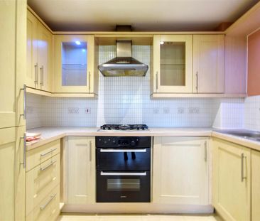 Watermint Drive, Tuffley, - Photo 2