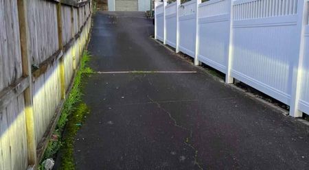 Central Family Home! - Photo 2