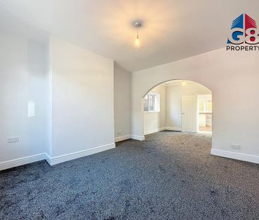 2 bedroom end of terrace house to rent - Photo 6