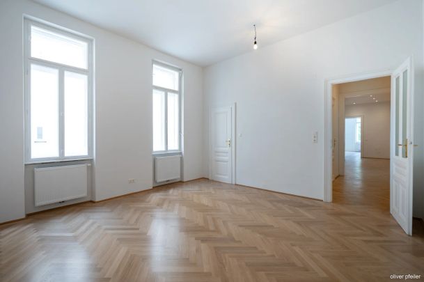 ERSTBEZUG nach Sanierung: ALTBAUCHARME IM MODERNEN OUTFIT in einem schönen Jugendstilhaus KLIMATISIERT - Photo 1