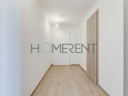 Pronájem bytu 1+kk 37 m2 - Fotografie 3
