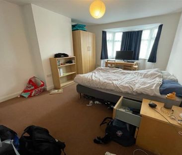 5 bedroom end of terrace house to rent - Photo 5