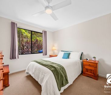 Spacious 2 Bedroom Apartment of Unbeatable Convenience - Photo 4