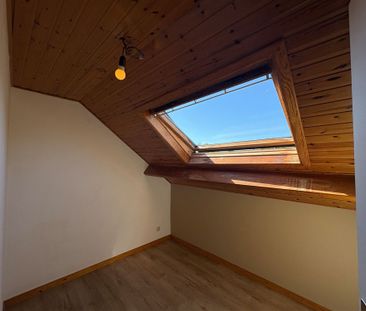 Beau duplex au 1er étage d'un immeuble calme - Photo 3