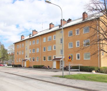 Odensvivägen 8 B - Photo 2