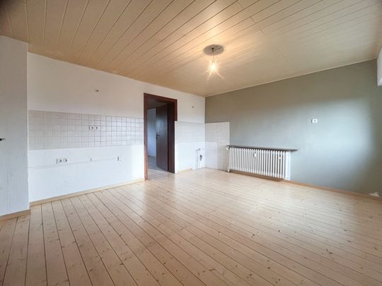 Geräumige Einliegerwohnung mit Dachboden und Kellerabteil - Photo 1