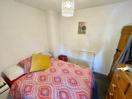 2 bedroom terraced house to rent - Photo 5