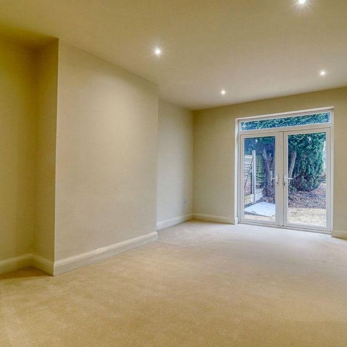 4 bedroom detached house to rent - Photo 1