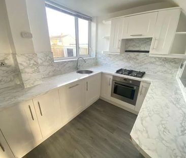 3 bed terraced house to rent in Longfellow Walk, Hartlepool, TS25 - Photo 3