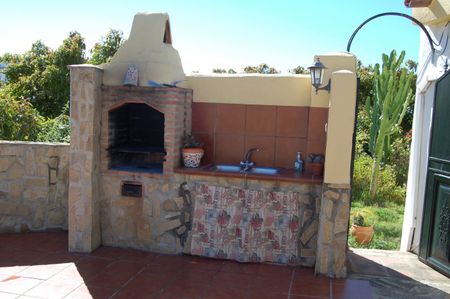A One Bedroom Cortijo For Rent Situated In The Frigiliana Countryside - Photo 5