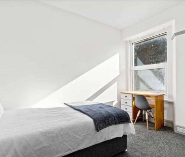 Bedford Villas, Plymouth, PL4 - Photo 2