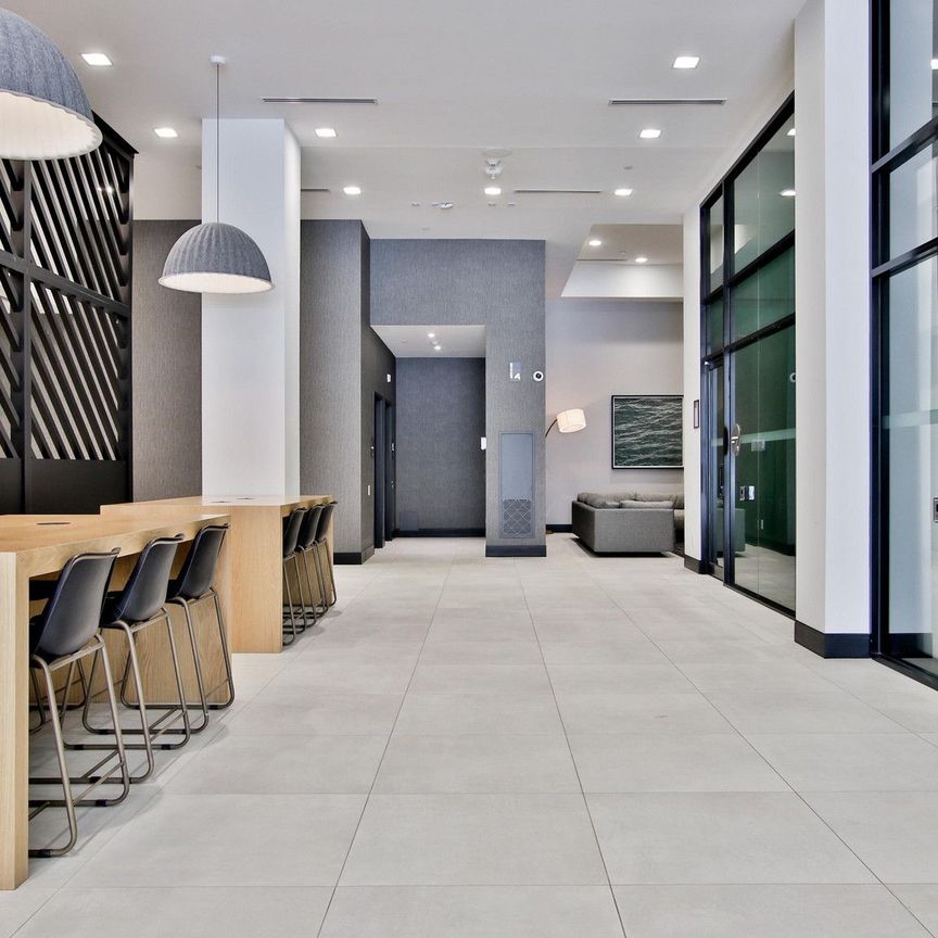 For Lease - 25 Nicholas Avenue Unit# 209, Toronto, Ontario - Photo 1