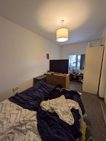 Derby Road Lenton, Nottingham - Photo 4