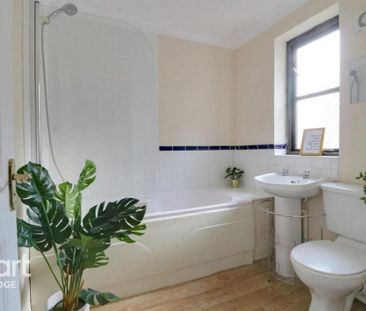 1 bedroom in a house share to rent - Photo 6