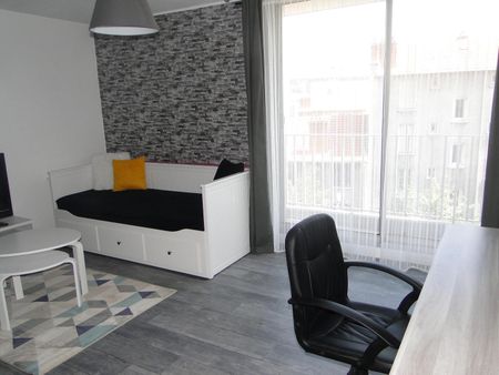 Location Appartement 1 pièce 33m² CLERMONT FERRAND 63000 - Photo 4